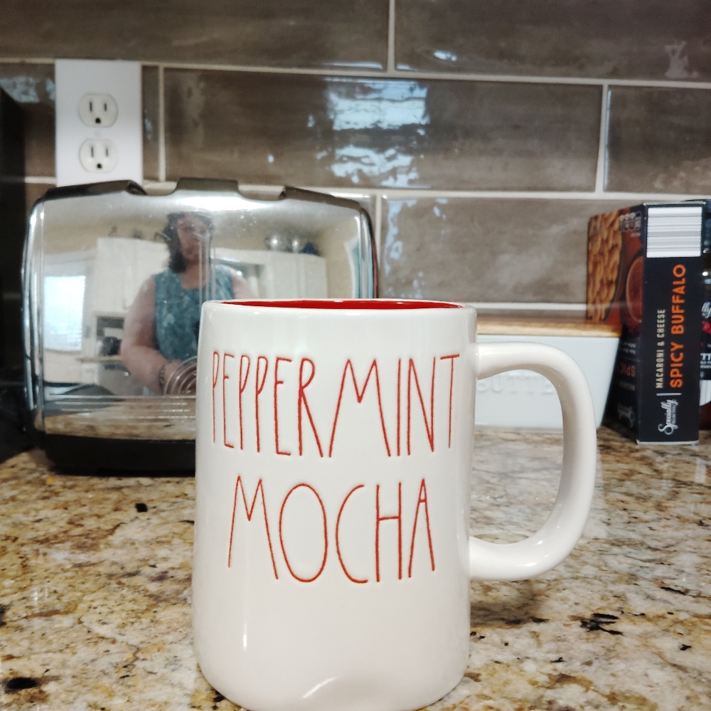 RAE DUNN PEPPERMINT MOCHA MUG